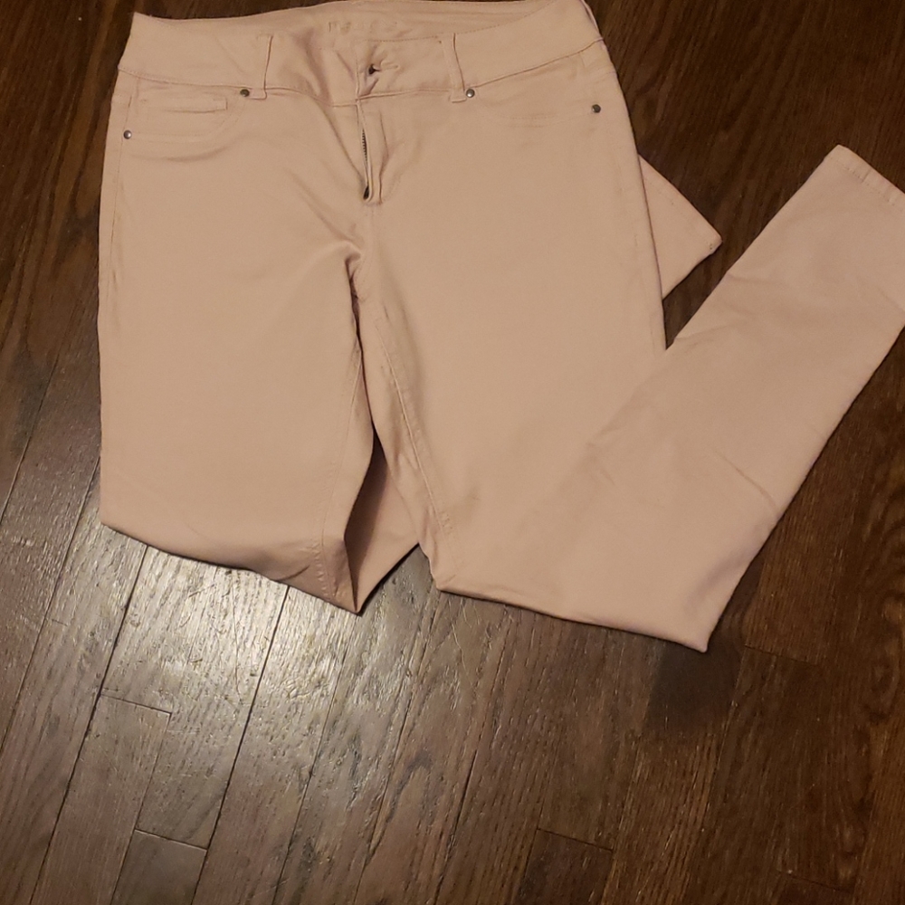 Light pink skinny jeans
